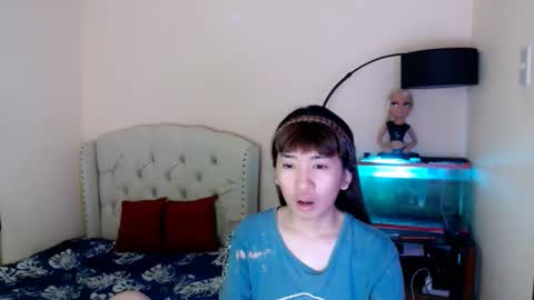 SHANTA FOX  s online show from April 2026 12:58:02 PM