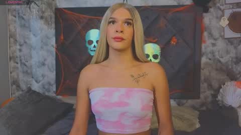 Snapshot of shantaljoness chatting on October 2025 12:56:02 PM Shantal Jones online show from October 2025 12:56:02 PM