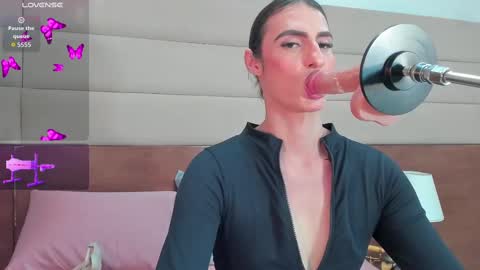  Shantall  online show from October 2025 03:37:02 AM