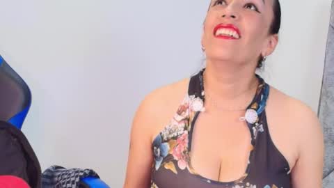 shantey online show from February 2026 03:27:02 PM