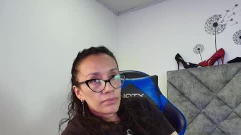 shantey online show from February 2026 01:21:02 PM