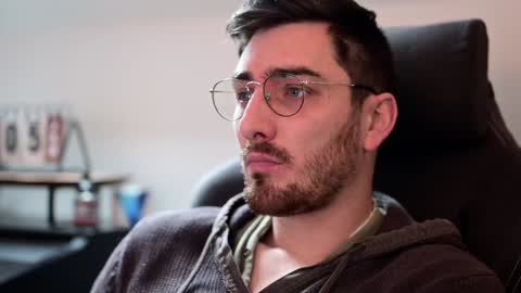 frenchy boy online show from December 2024 01:02:02 PM