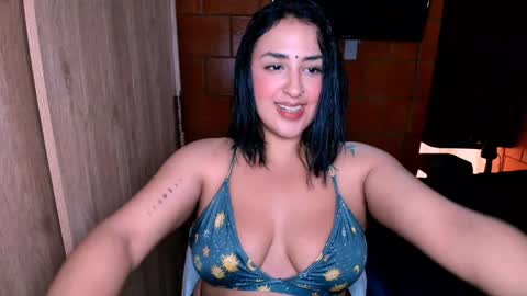 Snapshot of sharain chatting on December 2024 07:14:01 PM My real name is bella Much Gust online show from December 2024 07:14:01 PM