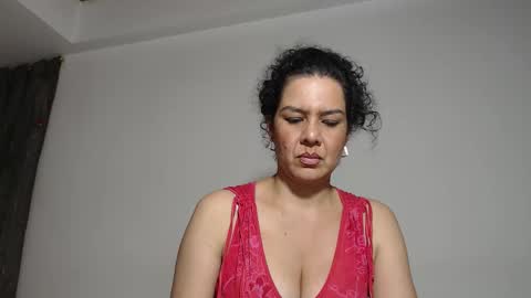 sharickleon11 online show from October 2025 12:44:02 AM