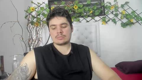 jhon deibyd online show from September 2025 03:17:02 AM