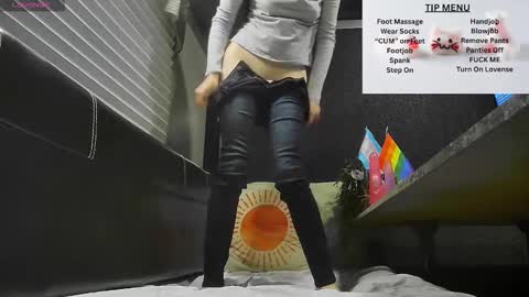 Snapshot of sharkysimon chatting on November 2025 03:39:02 AM sharkysimon online show from November 2025 03:39:02 AM