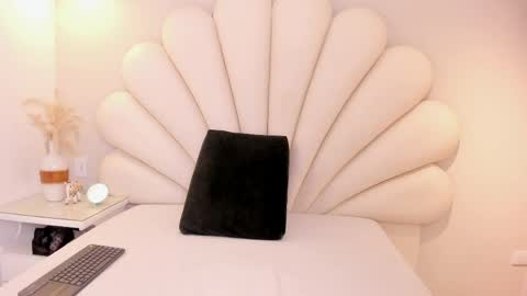 sharon  fire online show from April 2026 11:57:01 AM