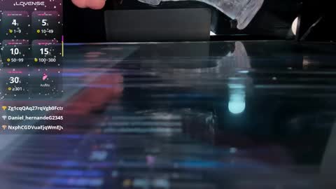 sharon_breezee online show from October 2025 04:00:02 AM