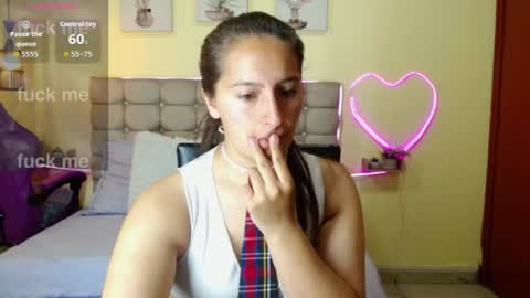 ESTEFI  online show from July 2026 02:32:01 PM