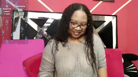 Sharon Noa online show from February 2026 12:20:02 AM