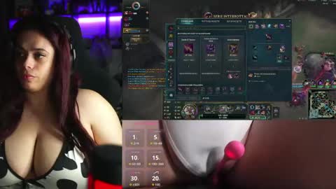 Snapshot of sharonurb3x chatting on April 2026 08:43:02 PM sharonurb3x online show from April 2026 08:43:02 PM