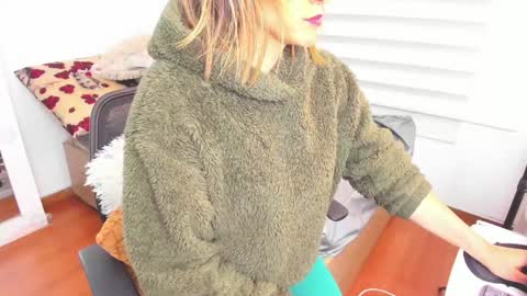 Sharon online show from December 2024 06:49:01 PM