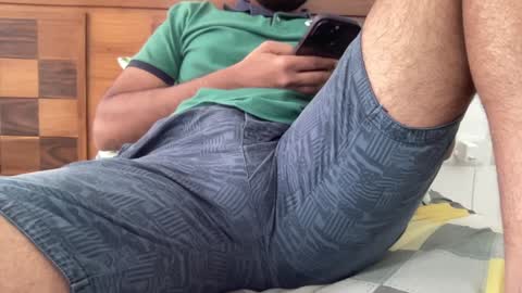 Snapshot of shash2014 chatting on January 2025 09:13:01 AM Shashii online show from January 2025 09:13:01 AM