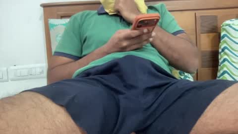 Snapshot of shash2014 chatting on June 2026 04:20:02 PM Shashii online show from June 2026 04:20:02 PM