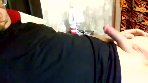 shaun_hatcher31 online show from November 2025 11:33:02 AM