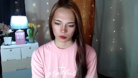 Snapshot of shawntel_cutiee chatting on January 2025 02:43:01 AM shawniee 3 online show from January 2025 02:43:01 AM