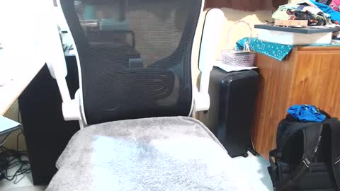 Snapshot of shawntl chatting on December 2024 10:05:01 PM Shawn online show from December 2024 10:05:01 PM