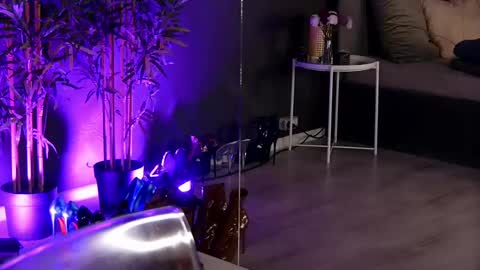 Snapshot of shayblonde chatting on March 2025 02:19:02 AM shayblonde online show from March 2025 02:19:02 AM