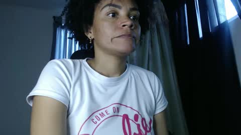 Shayna online show from December 2024 02:05:01 PM