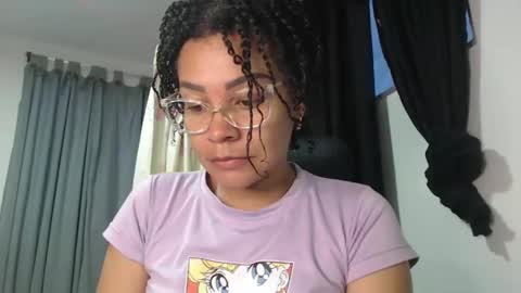 Shayna online show from December 2024 11:04:02 AM