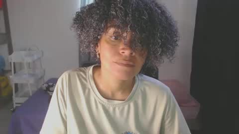 Shayna online show from January 2025 07:18:01 PM