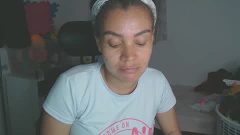 Shayna online show from September 2025 02:44:02 AM