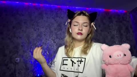 Nasty online show from April 2026 02:29:01 PM