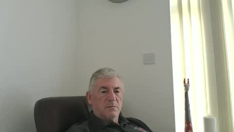 Snapshot of she52 chatting on April 2026 11:52:02 AM she52 online show from April 2026 11:52:02 AM