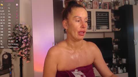 Sheila GMT 2 Tuesday Wednesday Friday Saturday Sunday- 8  5  online show from October 2025 05:08:02 AM