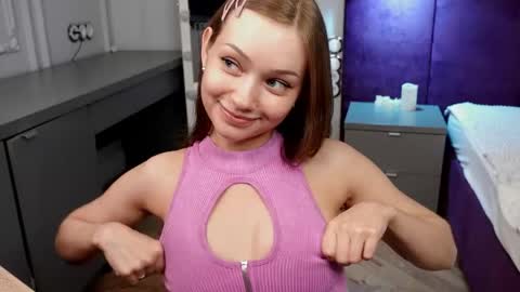 SHEILA online show from April 2026 12:52:02 AM