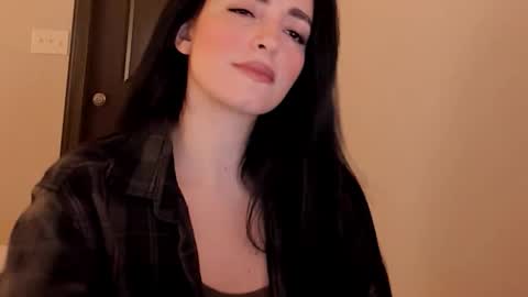 Snapshot of sheisallthat chatting on December 2025 03:27:02 AM sheisallthat online show from December 2025 03:27:02 AM