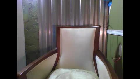 Red online show from September 2025 03:19:02 AM