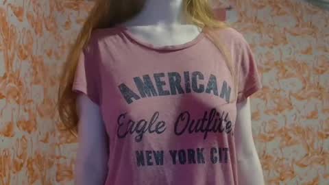 Erika online show from September 2025 08:25:01 PM