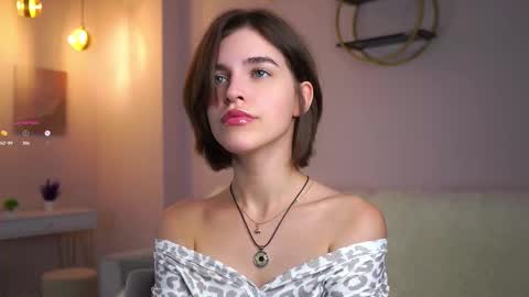 Alex online show from November 2025 01:08:01 AM