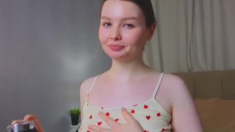 Snapshot of shelleyhayworth chatting on January 2025 07:52:02 AM Kira online show from January 2025 07:52:02 AM