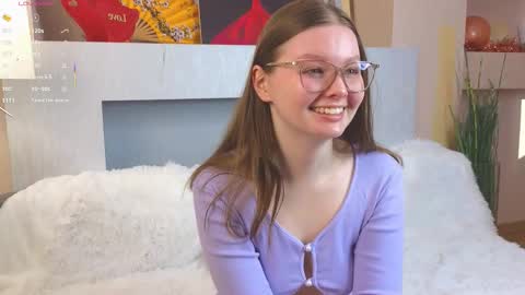 Snapshot of shelleyhayworth chatting on February 2025 05:16:01 AM Kira online show from February 2025 05:16:01 AM