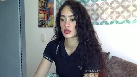 S H E L S Y online show from April 2026 09:04:02 PM