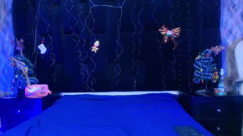 Shelsy online show from December 2024 12:04:01 PM
