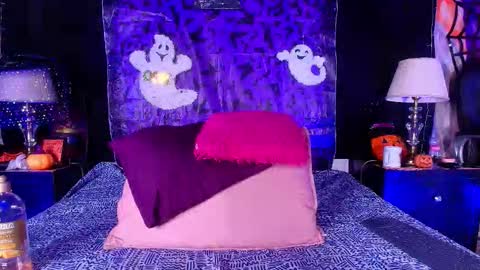 Snapshot of shelsy_loreds chatting on October 2025 11:55:01 AM Shelsy online show from October 2025 11:55:01 AM