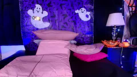 Snapshot of shelsy_loreds chatting on October 2025 11:55:02 AM Shelsy online show from October 2025 11:55:02 AM