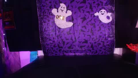 Snapshot of shelsy_loreds chatting on November 2025 11:56:02 AM Shelsy online show from November 2025 11:56:02 AM