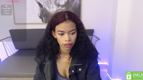 Shenna online show from January 2025 01:06:02 PM