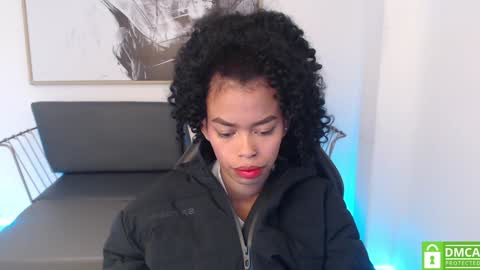 Shenna online show from January 2025 01:04:02 PM