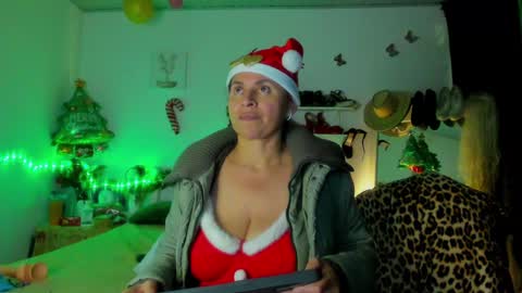 Snapshot of sherahade chatting on December 2024 12:52:01 AM shera hade online show from December 2024 12:52:01 AM