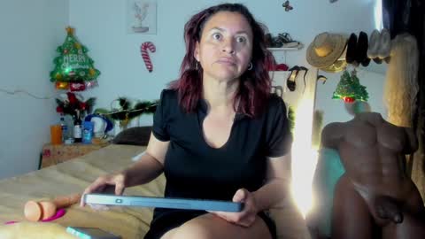 Snapshot of sherahade chatting on December 2024 12:23:02 PM shera hade online show from December 2024 12:23:02 PM