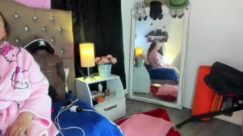 Snapshot of sherahade chatting on March 2025 03:22:01 AM shera hade online show from March 2025 03:22:01 AM