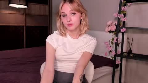 Sherl online show from September 2025 06:52:02 PM