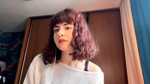 Mia online show from February 2026 09:28:01 AM