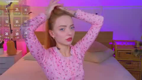 Sherry online show from October 2025 10:27:01 AM