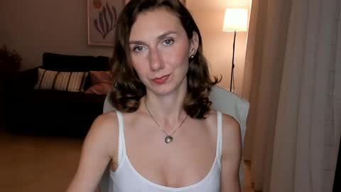 shesleepsnaked online show from January 2025 07:43:01 PM